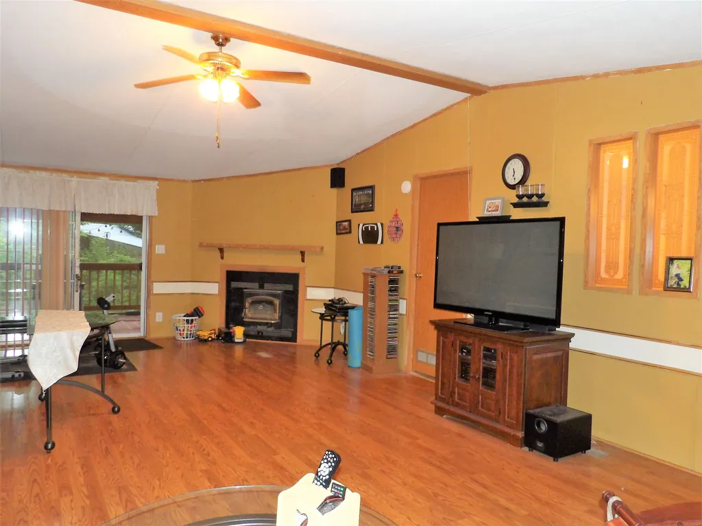 76 Sandogardy Pond Road Northfield NH 03276
