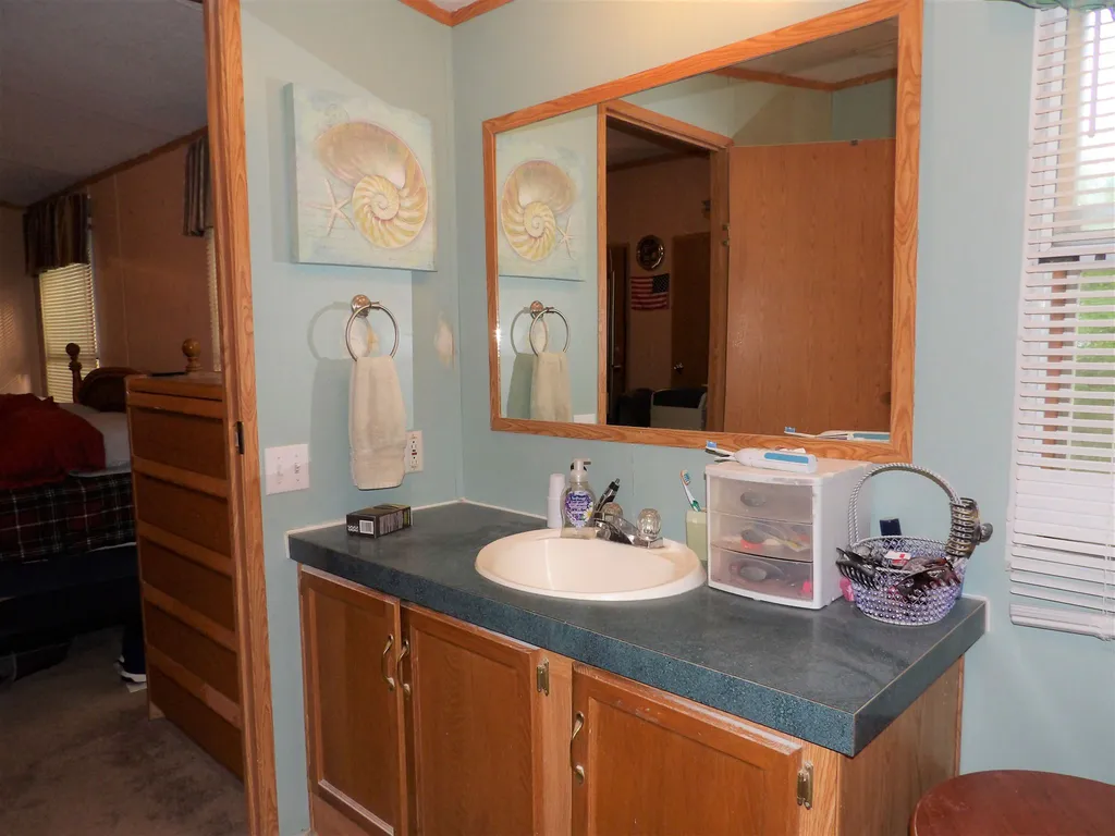76 Sandogardy Pond Road Northfield NH 03276