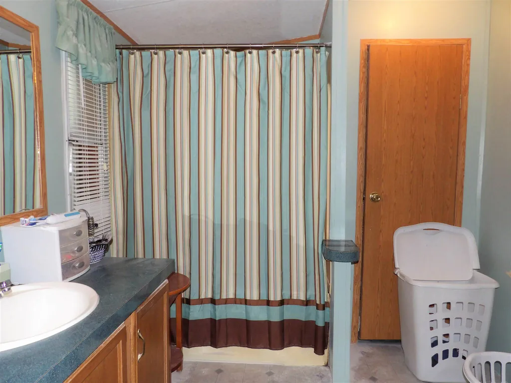 76 Sandogardy Pond Road Northfield NH 03276