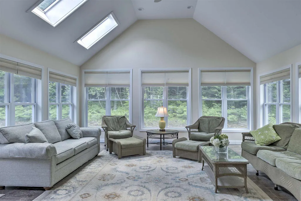 3 Mountain View Court Keene NH 03431