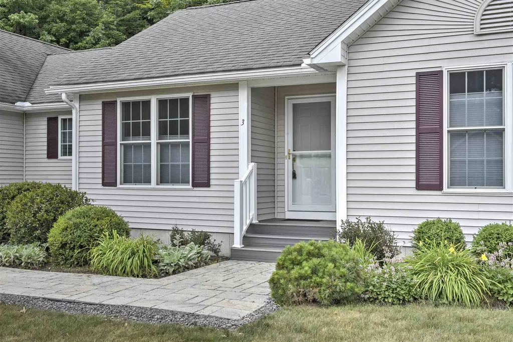 3 Mountain View Court Keene NH 03431