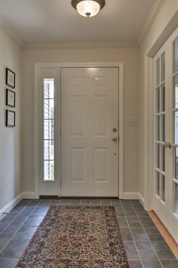 3 Mountain View Court Keene NH 03431