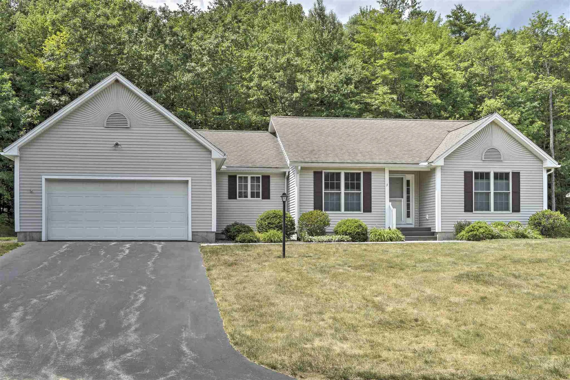 3 Mountain View Court Keene NH 03431
