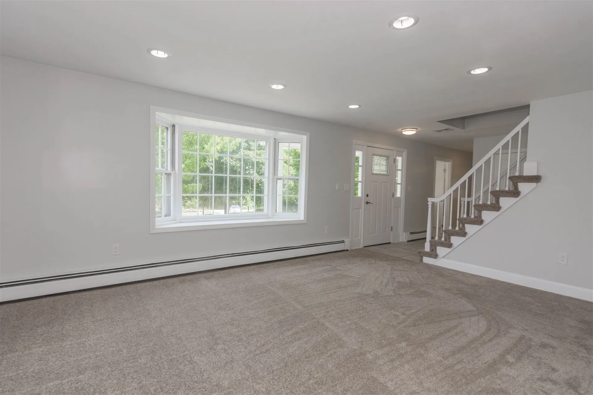 12 Ranger Road Hollis NH 03049