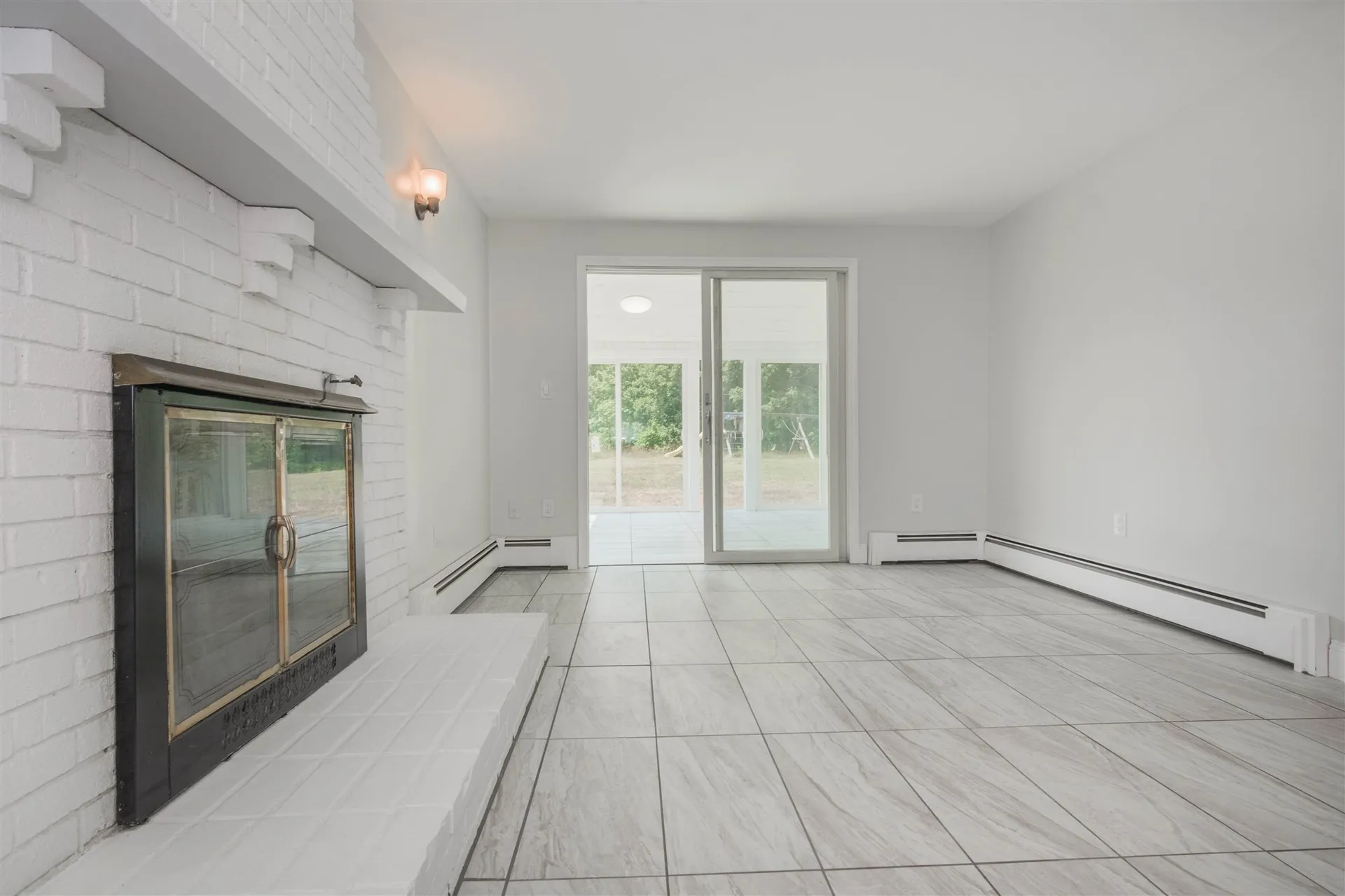 12 Ranger Road Hollis NH 03049