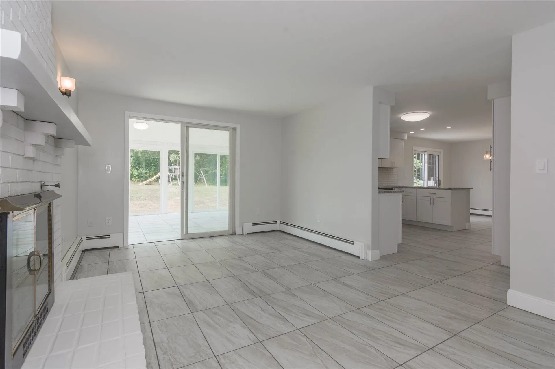 12 Ranger Road Hollis NH 03049