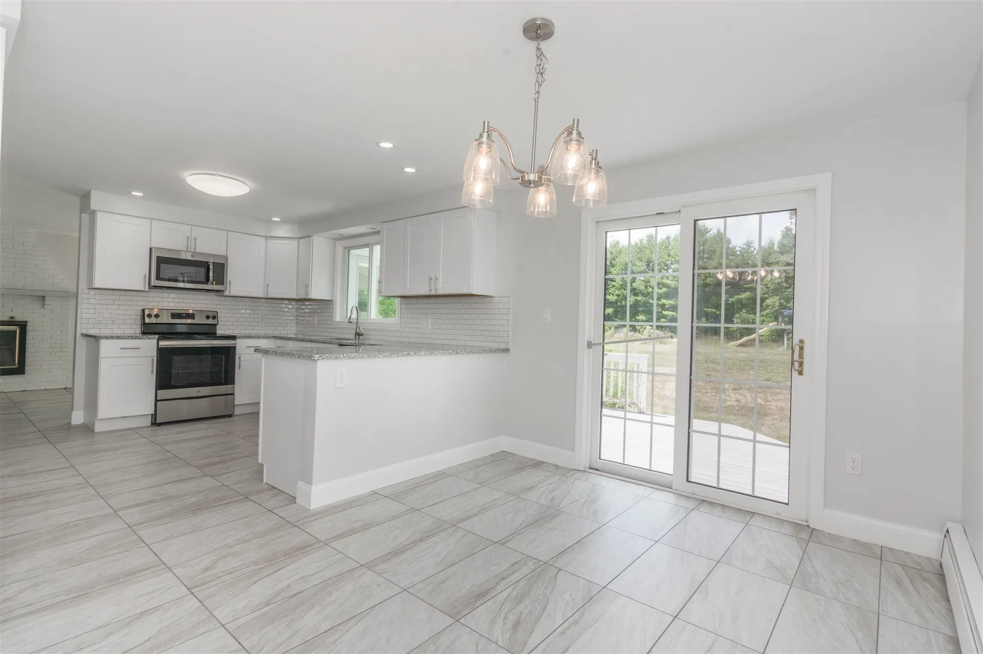 12 Ranger Road Hollis NH 03049