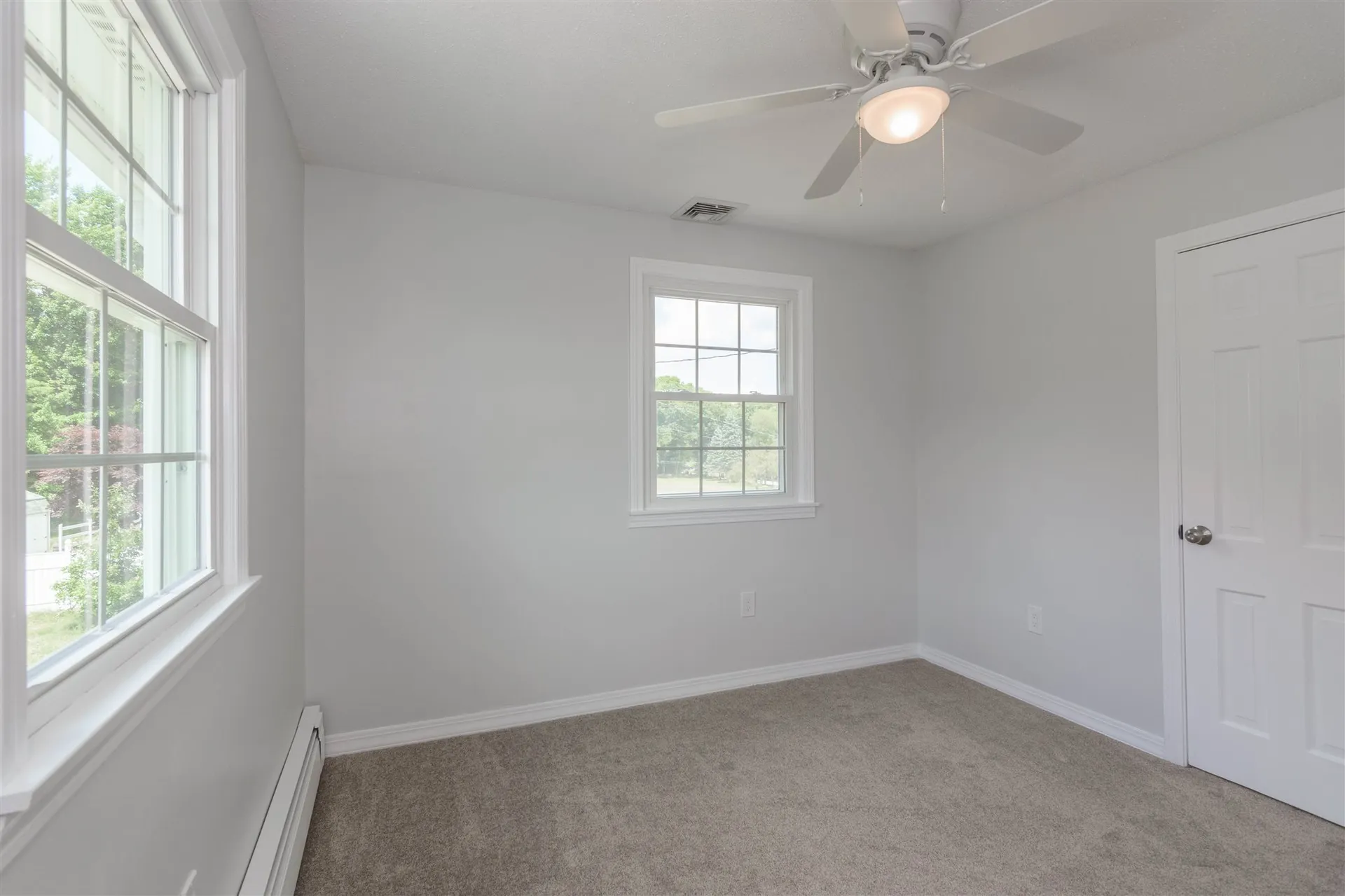 12 Ranger Road Hollis NH 03049