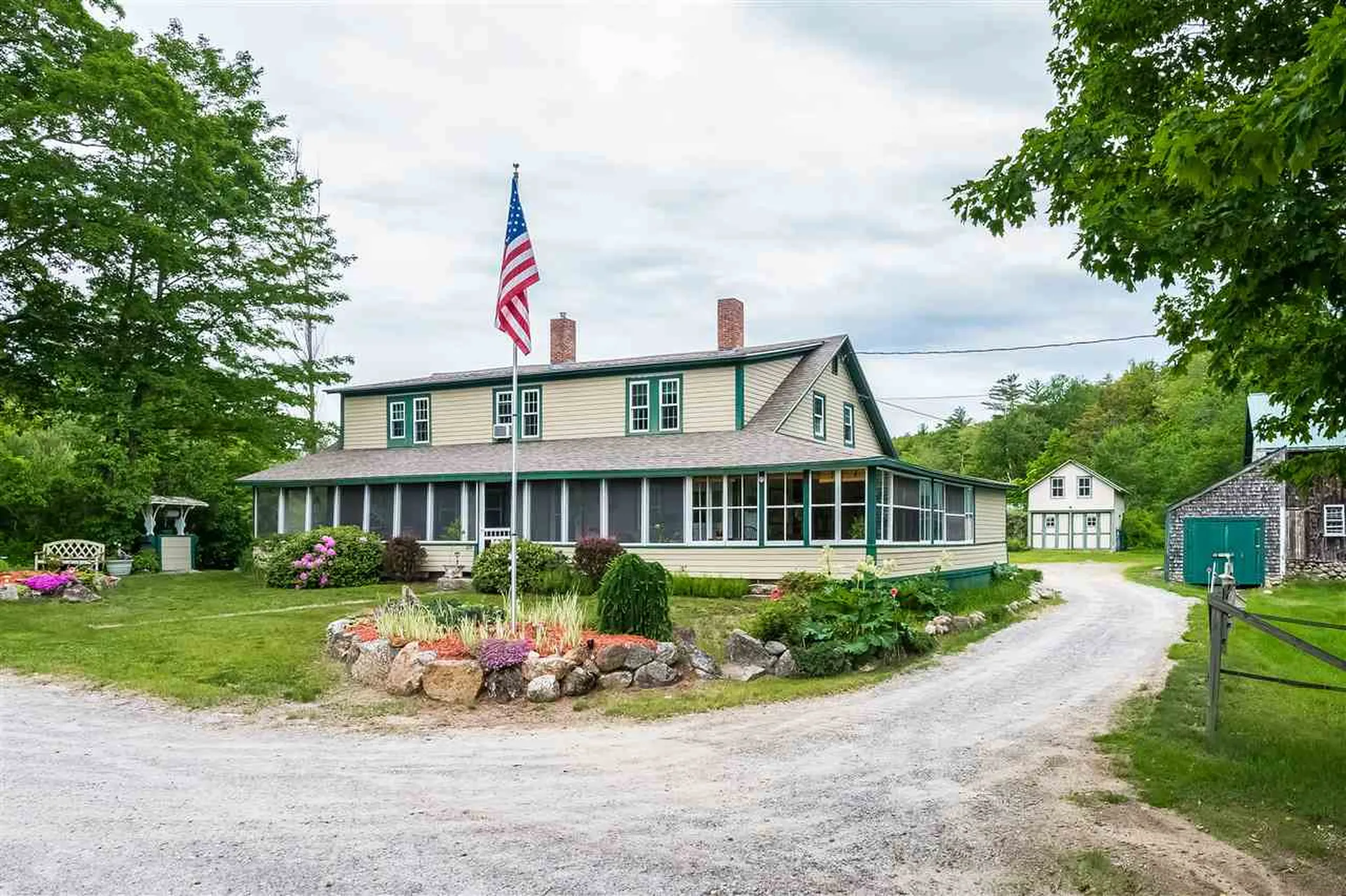 419 Nh Route 104 Meredith NH 03253