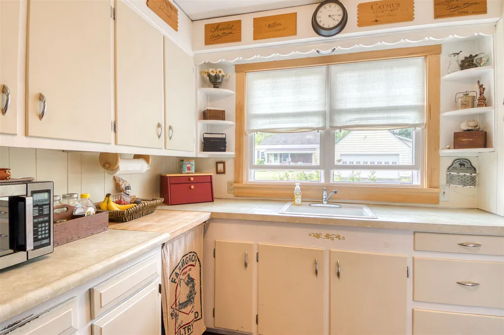 3 Derby Drive Montpelier VT 05602