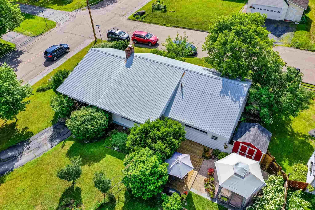3 Derby Drive Montpelier VT 05602