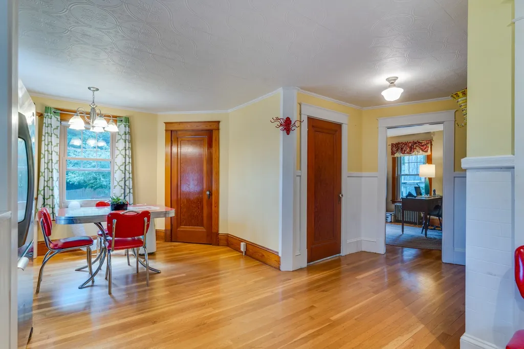 9 Chandler Way Dover NH 03820