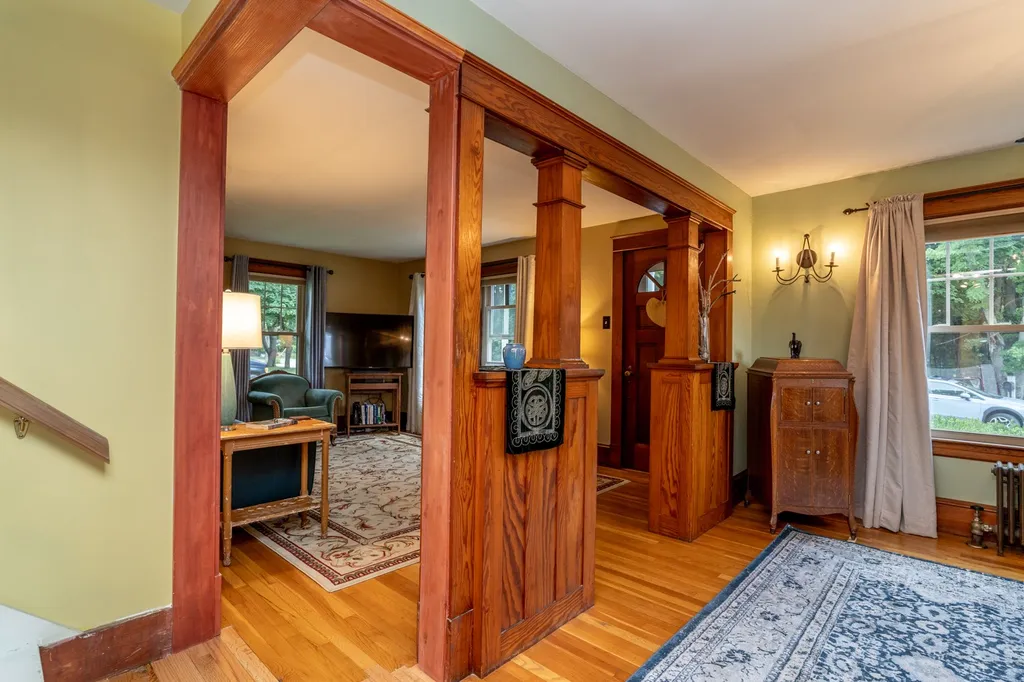 9 Chandler Way Dover NH 03820