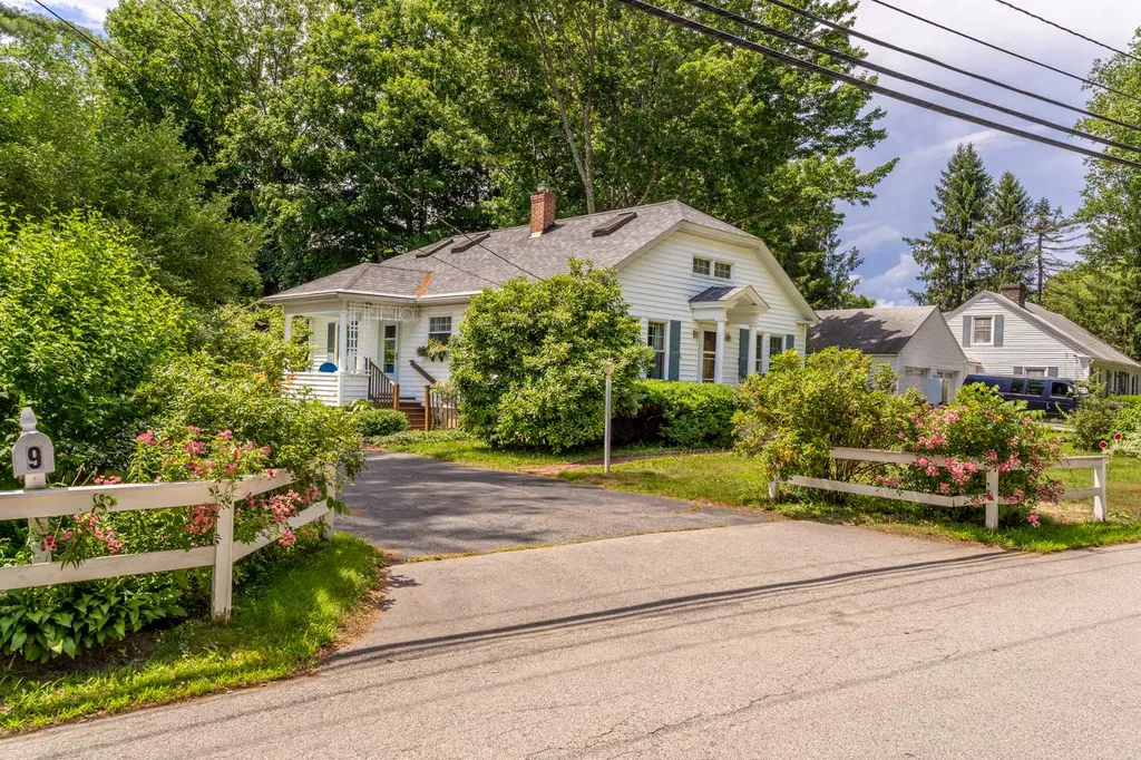 9 Chandler Way Dover NH 03820
