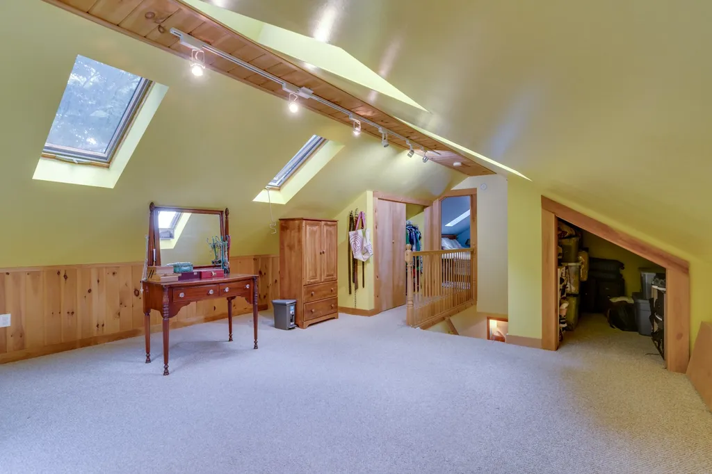 9 Chandler Way Dover NH 03820
