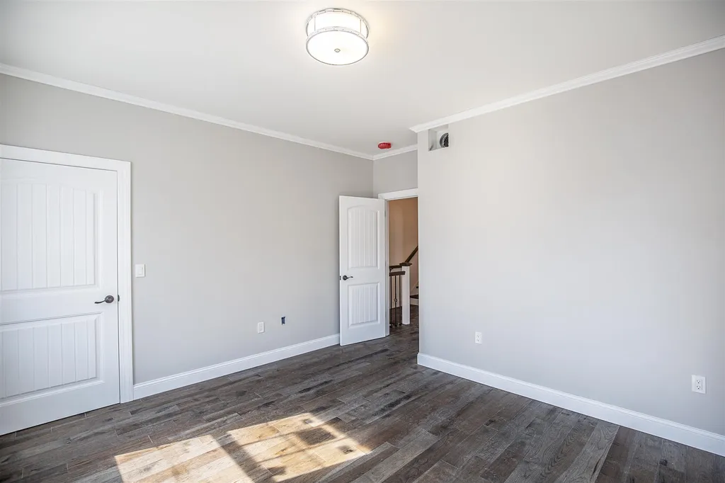 21 Langdon Street Portsmouth NH 03801