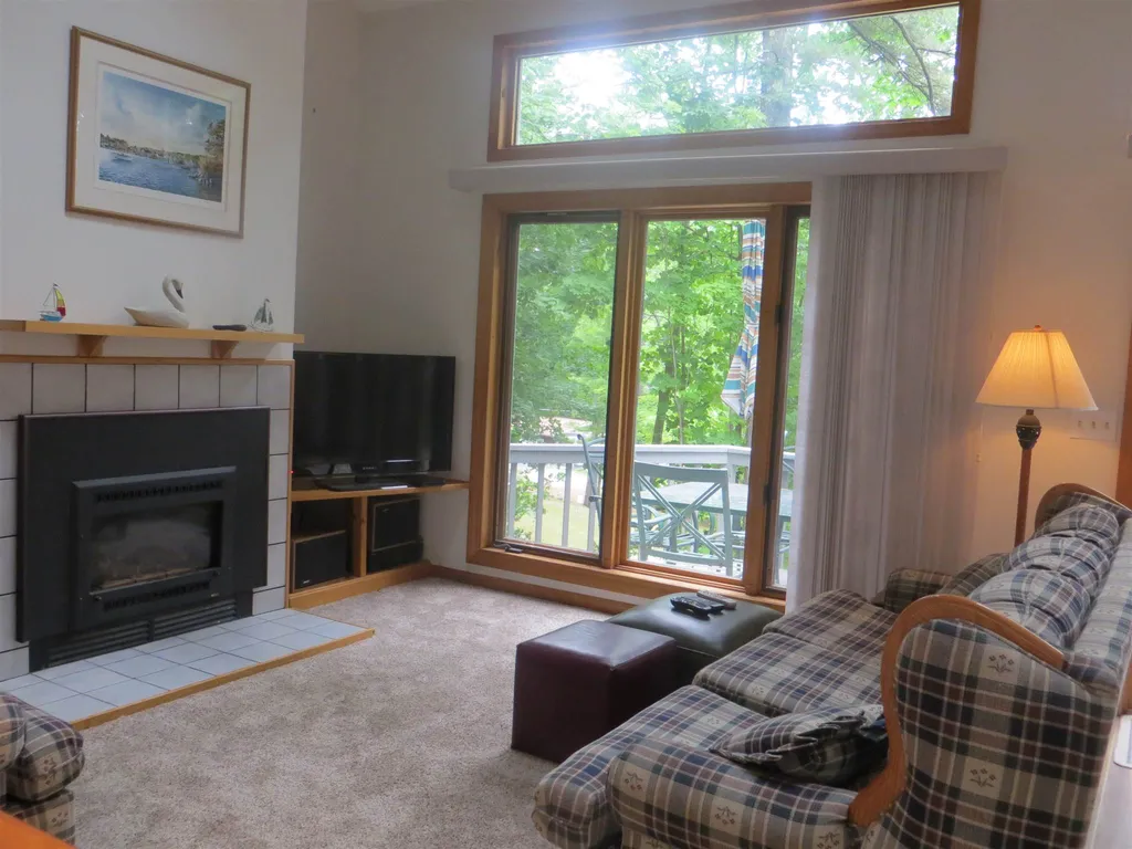 1 Hagopian Road Meredith NH 03253