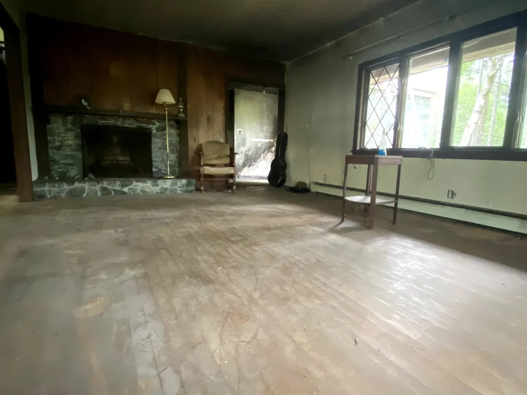 626 Kinsman Road Grafton NH 03240