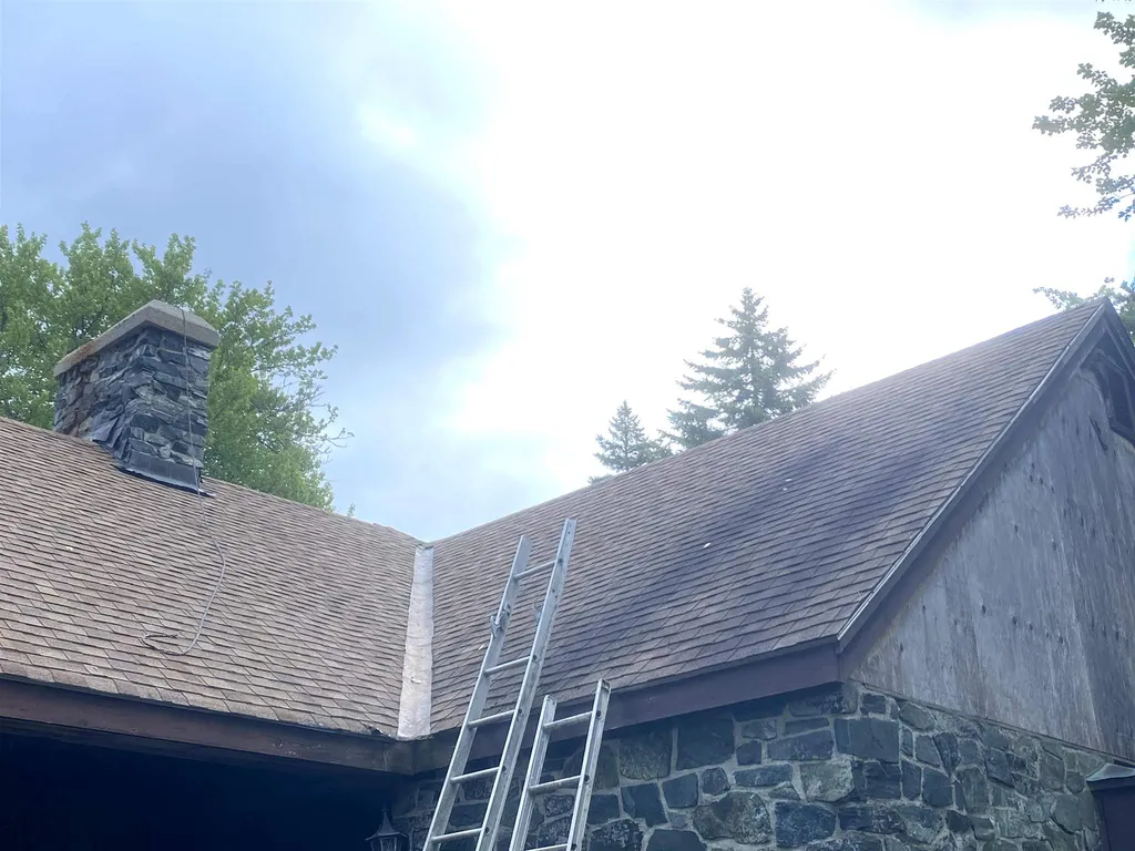 626 Kinsman Road Grafton NH 03240