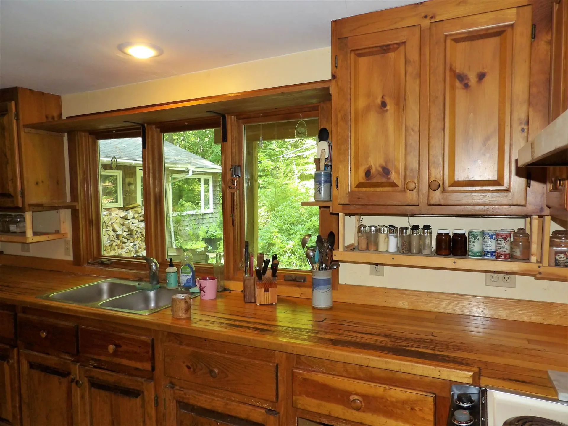 32 Bay Hill Road Northfield NH 03276