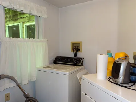 32 Bay Hill Road Northfield NH 03276