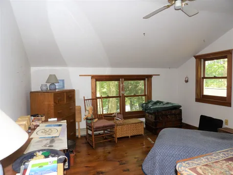 32 Bay Hill Road Northfield NH 03276