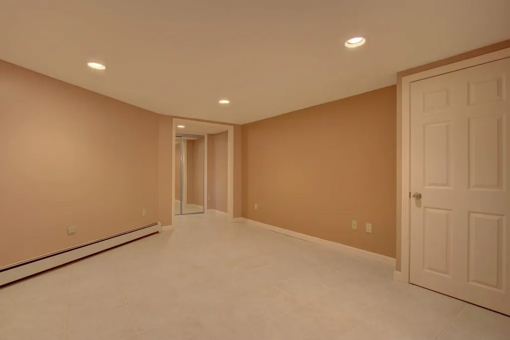 78 Post Road North Hampton NH 03862