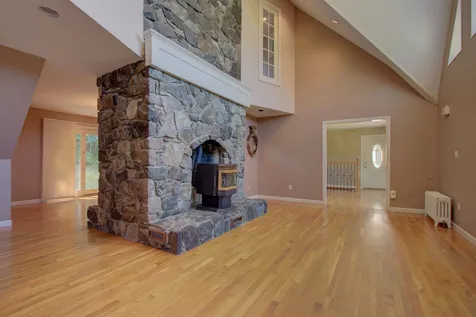78 Post Road North Hampton NH 03862