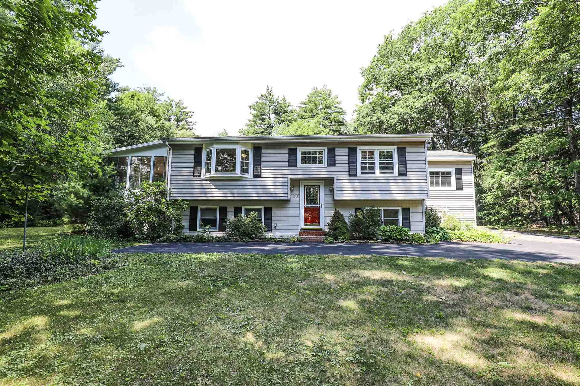 30 Polly Peabody Road Bedford NH 03110