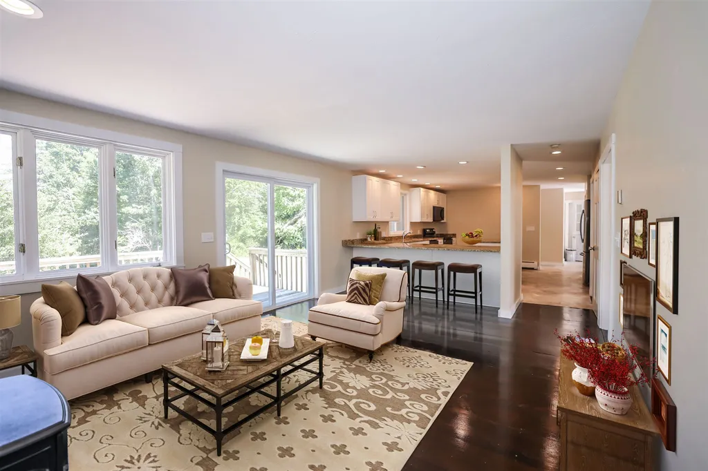 135 Hoit Road Concord NH 03301