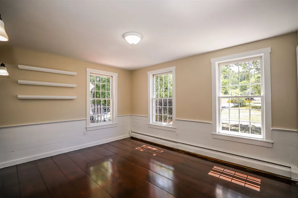 135 Hoit Road Concord NH 03301