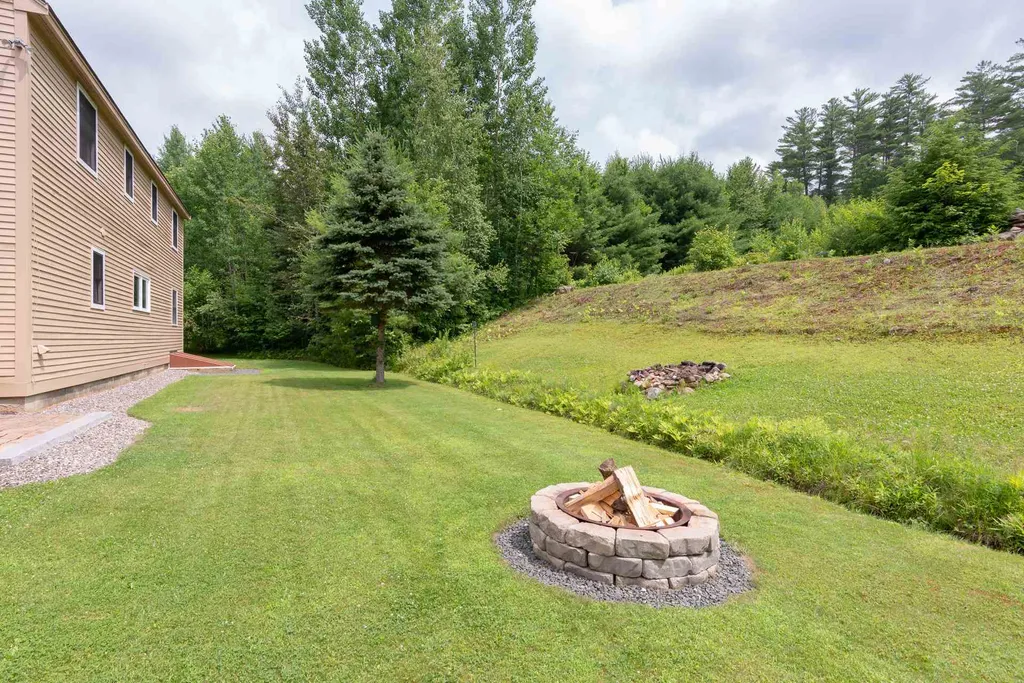 292 Hueber Drive Sanbornton NH 03269