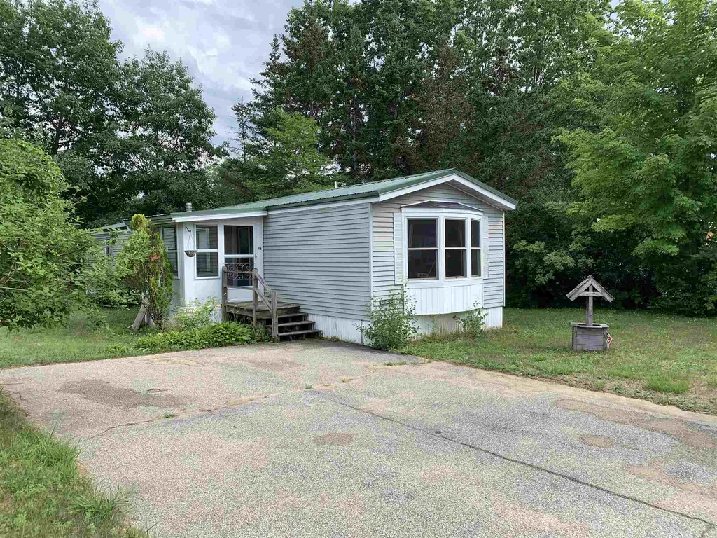 48 Fernald Lane Rochester NH 03867
