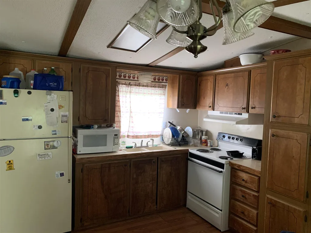 48 Fernald Lane Rochester NH 03867