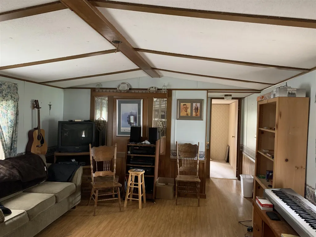 48 Fernald Lane Rochester NH 03867
