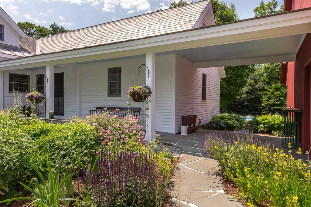 625 Sykes Hollow Road Rupert VT 05776