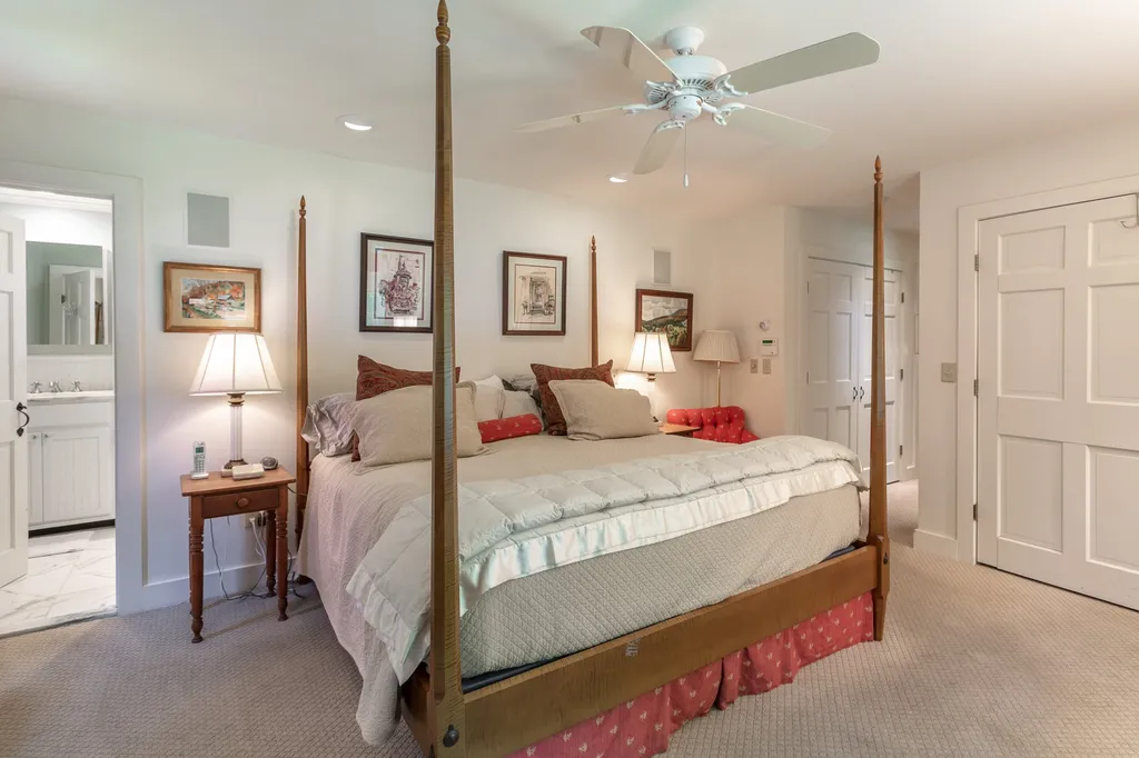 625 Sykes Hollow Road Rupert VT 05776