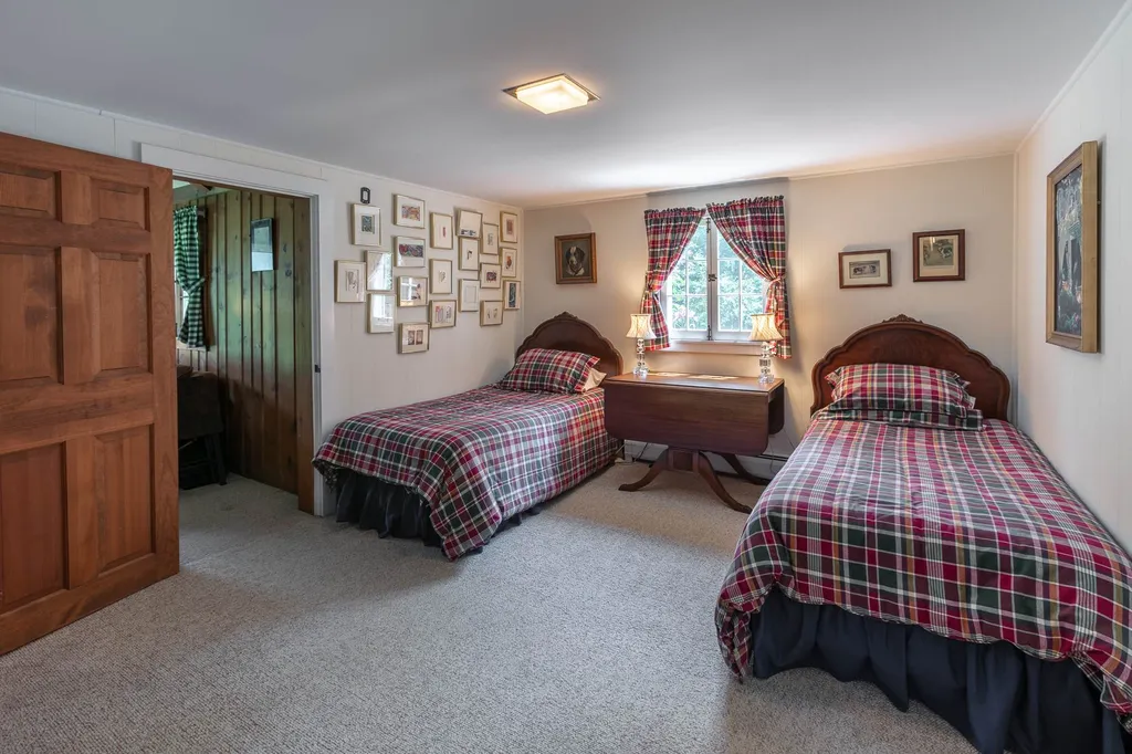 625 Sykes Hollow Road Rupert VT 05776