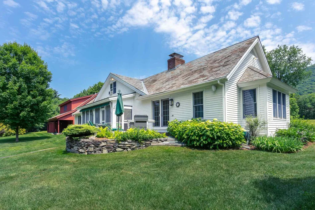625 Sykes Hollow Road Rupert VT 05776