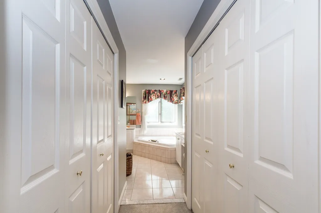 42 Cortland Drive Bedford NH 03110