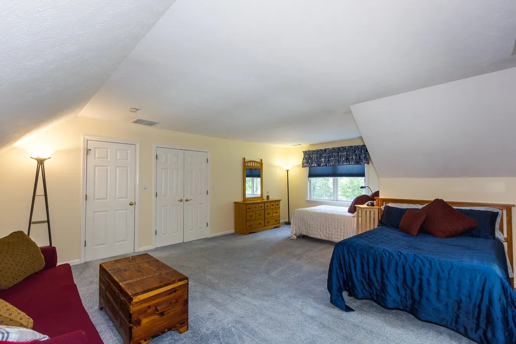 42 Cortland Drive Bedford NH 03110