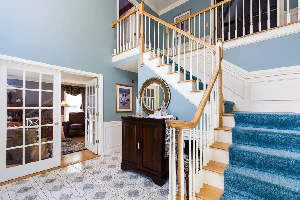 42 Cortland Drive Bedford NH 03110
