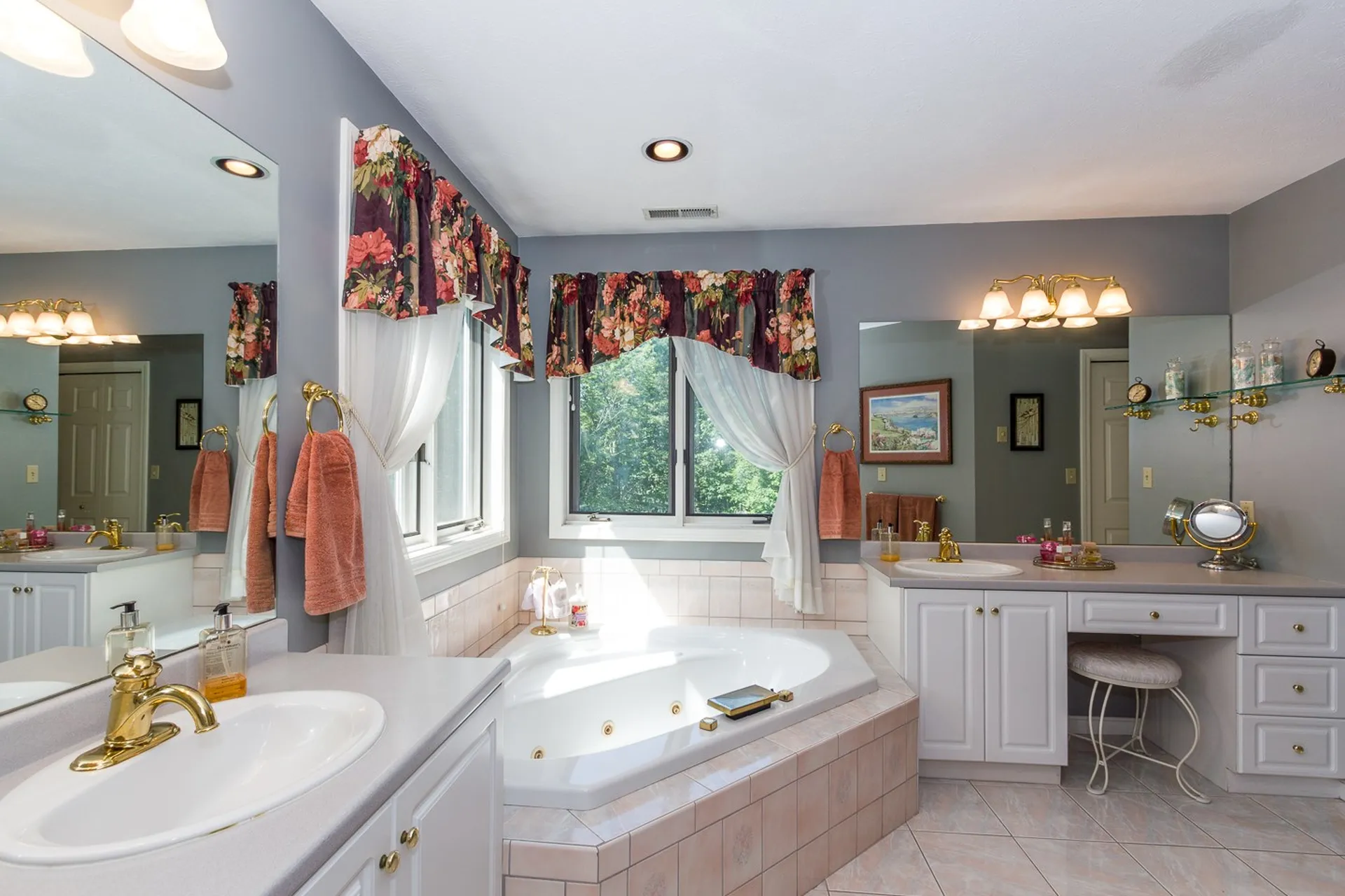 42 Cortland Drive Bedford NH 03110