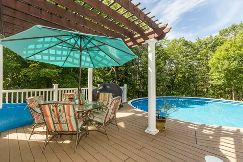 42 Cortland Drive Bedford NH 03110