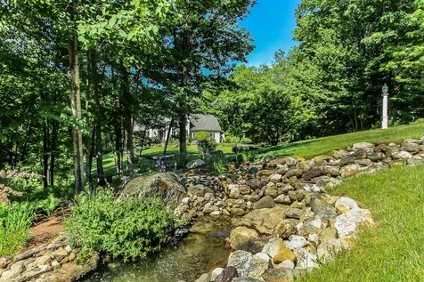 42 Cortland Drive Bedford NH 03110