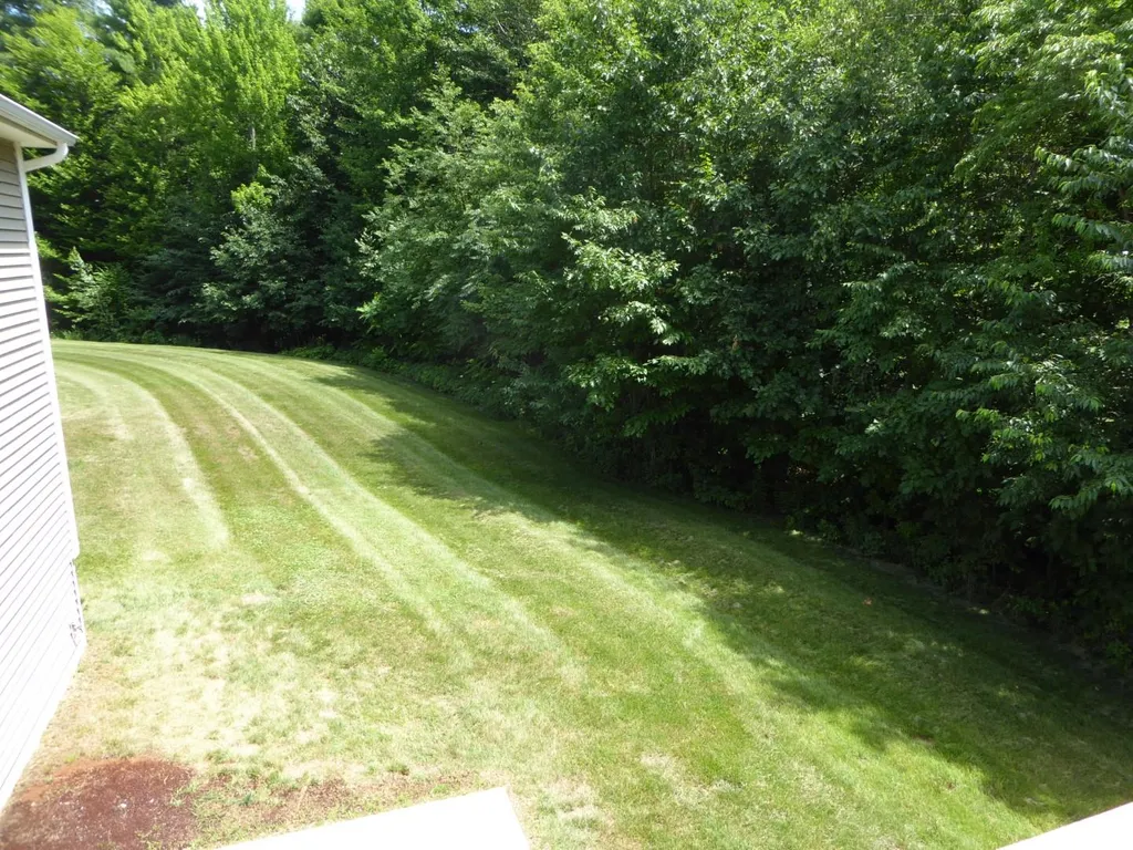 230b Ledgewood Lane Georgia VT 05468