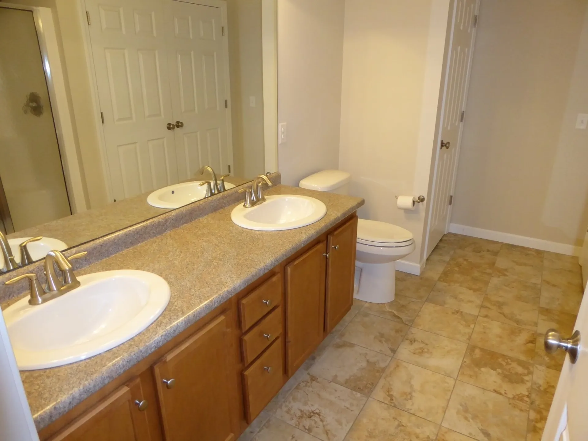 230b Ledgewood Lane Georgia VT 05468
