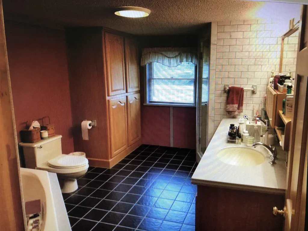 23 Coffin Road St. Johnsbury VT 05819
