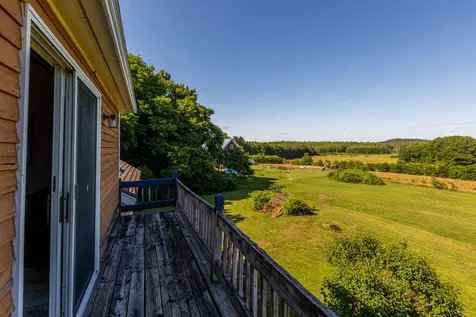 3 Wild Pasture Road Kensington NH 03833