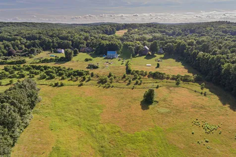 3 Wild Pasture Road Kensington NH 03833